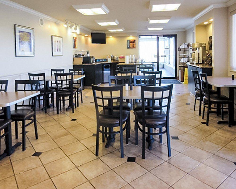 Econo Lodge Inn&Suites Joplin Exterior foto